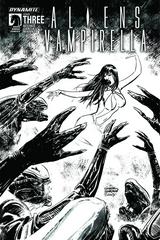 Aliens / Vampirella [Black White] #3 (2015) Comic Books Aliens / Vampirella Prices