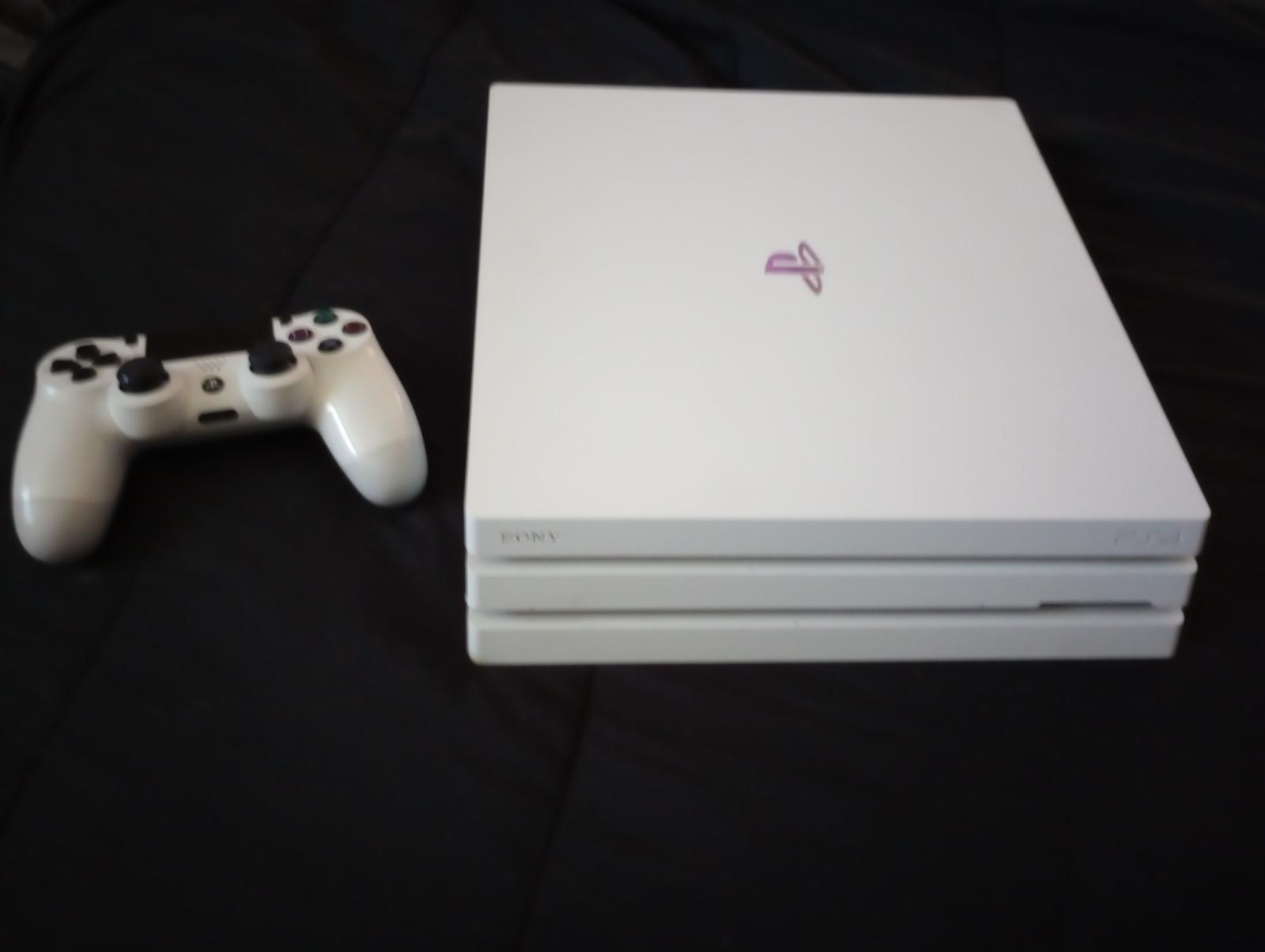 PlayStation 4 Pro Glacier White 1TB Item, Box, and Manual Playstation 4
