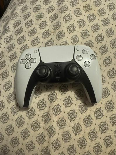 Playstation 5 DualSense Wireless Controller photo