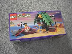 Smuggler's Shanty LEGO Pirates Prices