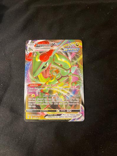 Rayquaza VMAX #111 photo