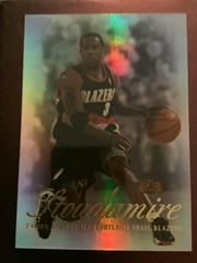 Damon Stoudamire Basketball Cards 2000 Fleer Showcase Prices