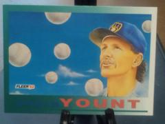 Robin Yount #708 Baseball Cards 1992 Fleer Prices
