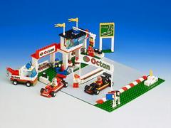 LEGO Set | Fast Track Finish LEGO Town