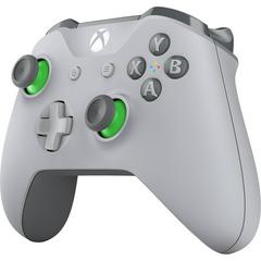 Front Right | Xbox One Gray & Green Wireless Controller Xbox One