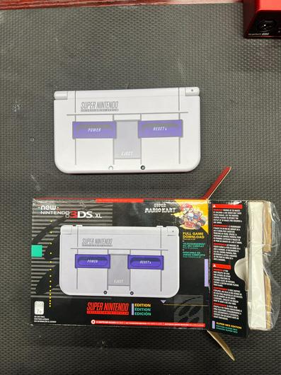 New Nintendo 3DS XL Super NES photo