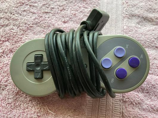 Super Nintendo Controller photo