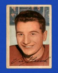 Vic Stasiuk #39 Hockey Cards 1953 Parkhurst Prices