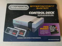 FRONT OF BOX | Nintendo NES Console [Player's Guide Bundle] NES