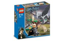 Draco's Encounter with Buckbeak #4750 LEGO Harry Potter Prices