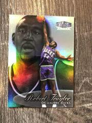 Robert Traylor [Row 3] #20 Basketball Cards 1998 Flair Showcase Prices
