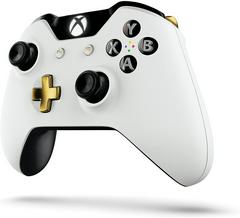 Front Right | Xbox One Lunar White Wireless Controller Xbox One