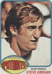 Steve Grogan #376 Football Cards 1976 Topps Prices