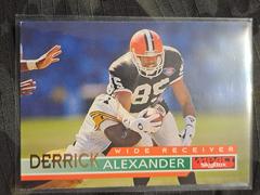 Derrick Alexander #29 Football Cards 1995 Skybox Impact Prices