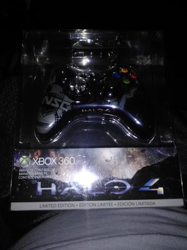 Xbox 360 Wireless Controller Halo 4 Edition photo