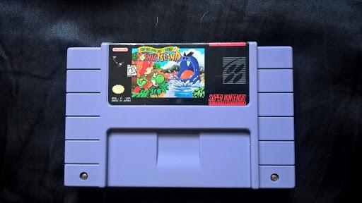 Super Mario World 2 Yoshi's Island photo