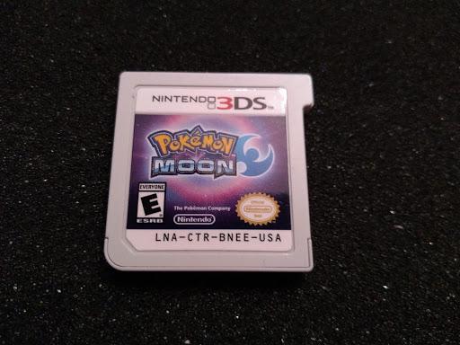 Pokemon Moon photo