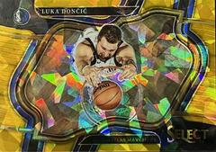 Luka Doncic [Gold Ice] #251 Basketball Cards 2022 Panini Select Prices