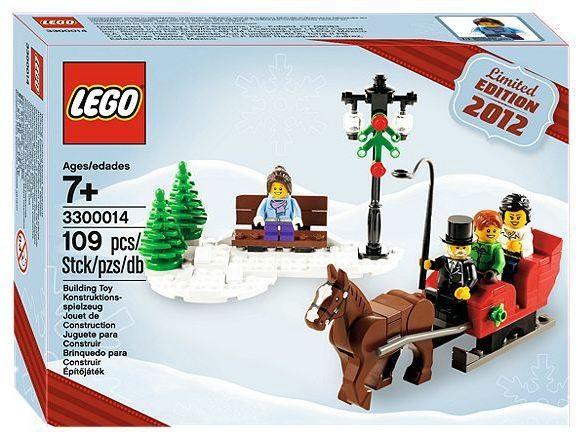 Limited Edition 2012 Holiday Set #3300014 LEGO Holiday