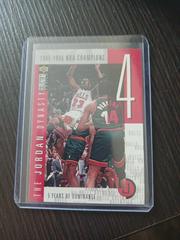 Michael Jordan #JD4 Basketball Cards 1997 Collector's Choice Prices