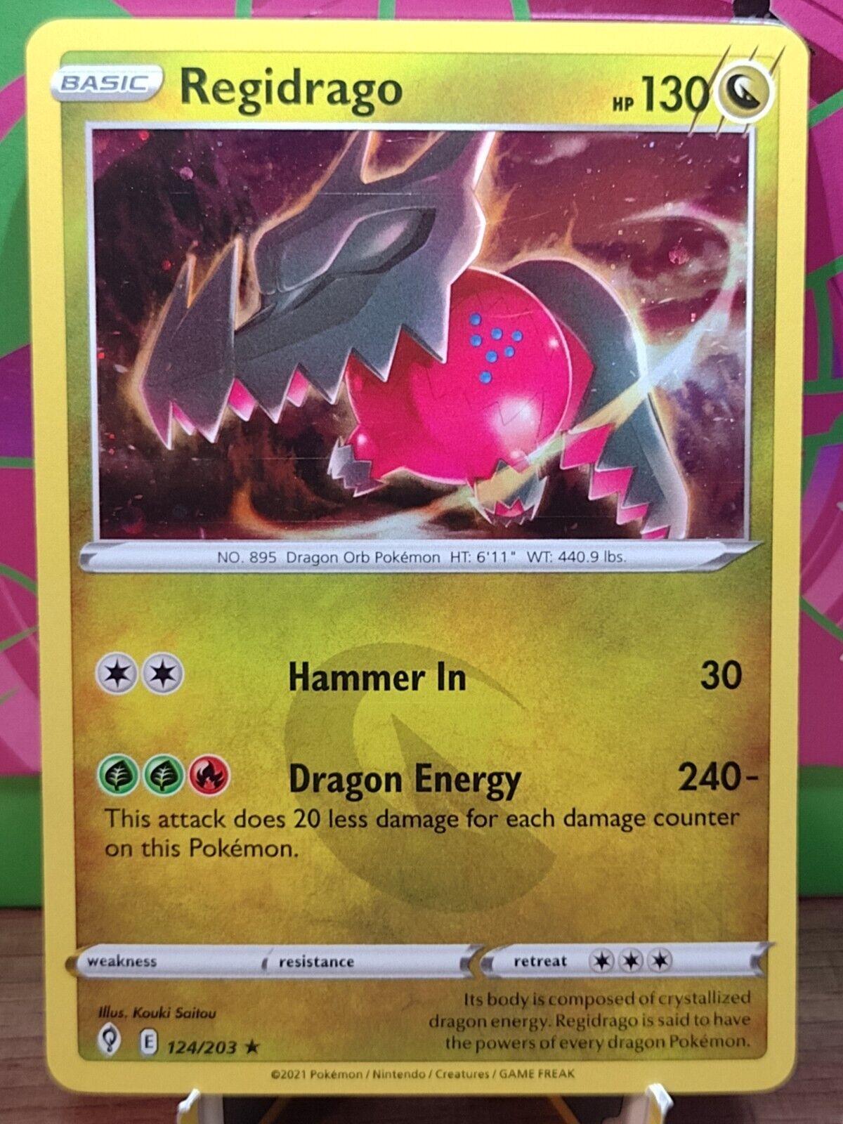 Regidrago [Cosmos Holo] #124 Pokemon Evolving Skies