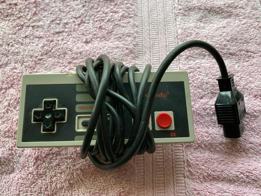 Nintendo NES Controller photo