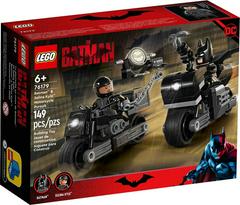 Batman & Selina Kyle Motorcycle Pursuit #76179 LEGO Super Heroes Prices