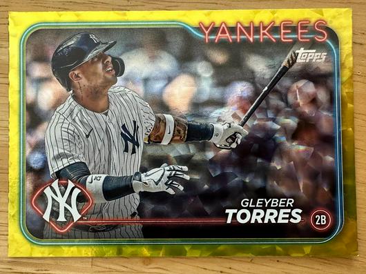 Gleyber Torres [Yellow Crackle Foil] #210 photo