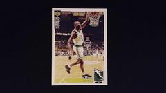Dee Brown #159 Basketball Cards 1995 Collector's Choice International European Stickers Prices