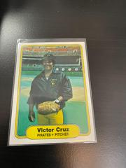 Victor Cruz #460 Baseball Cards 1982 Fleer Prices