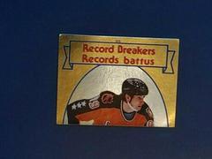 Wayne Gretzky [Foil] #325 Hockey Cards 1983 O-Pee-Chee Sticker Prices