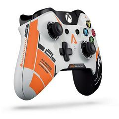 Front Left | Xbox One Titanfall Wireless Controller Xbox One
