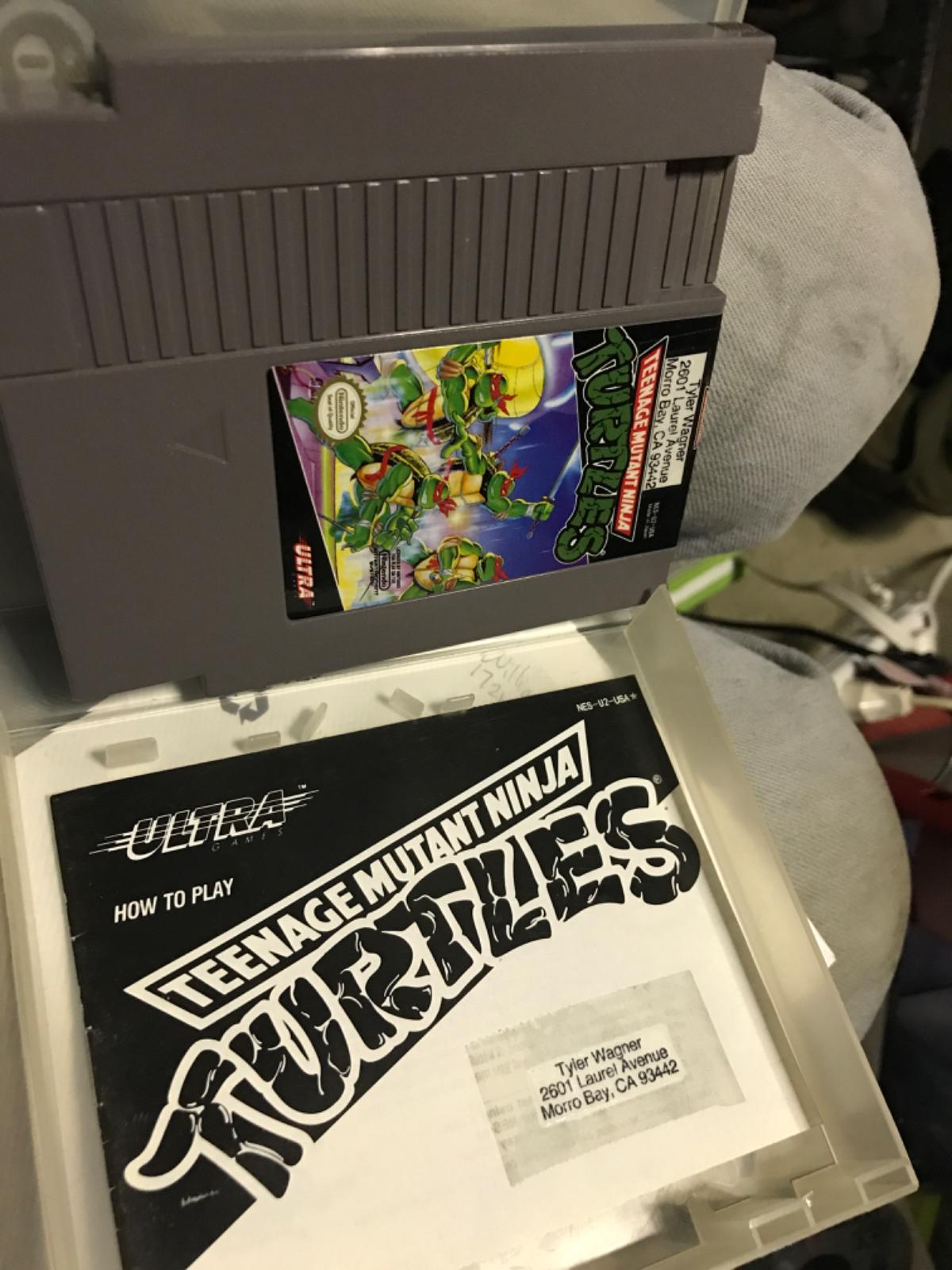 Teenage Mutant Ninja Turtles Item and Manual only NES