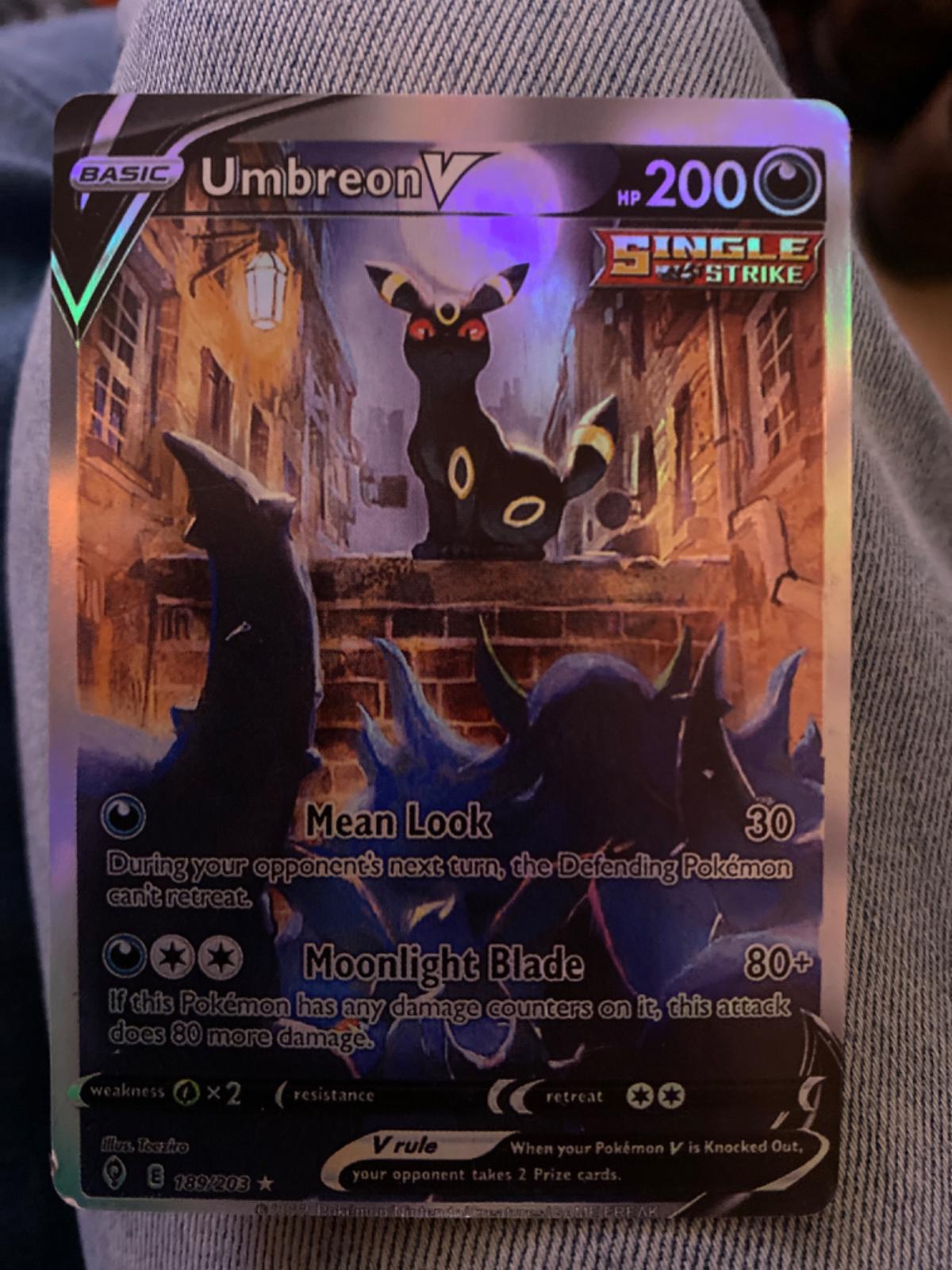 Umbreon V Ungraded Pokemon Evolving Skies