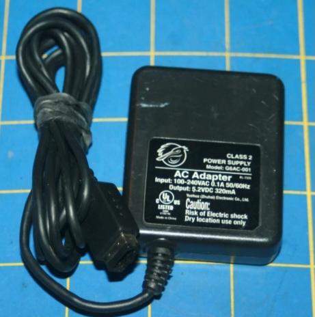 Pelican AC Adapter Nintendo DS