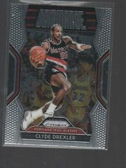 Clyde Drexler #8 Basketball Cards 2018 Panini Prizm Dominance Prices
