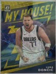 Luka Doncic [Gold Wave] #1 Basketball Cards 2019 Panini Donruss Optic My House Prices