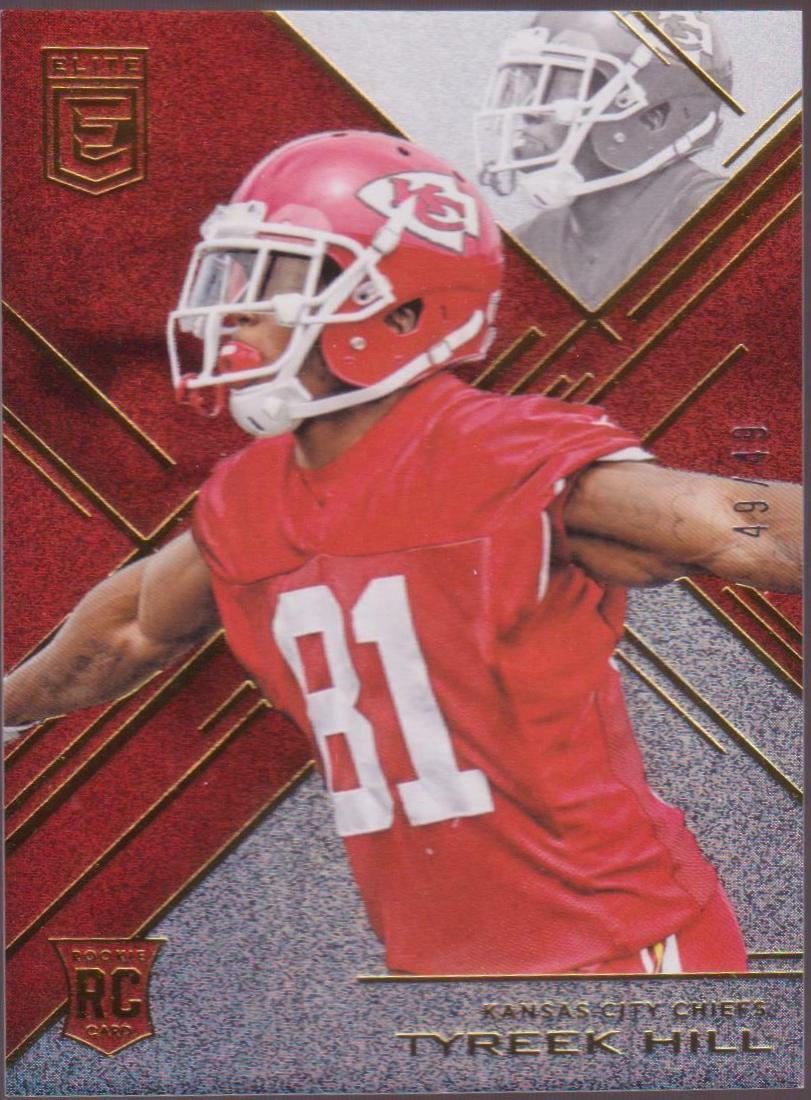 Tyreek Hill Elite shops Red Rookie Graded 9.5