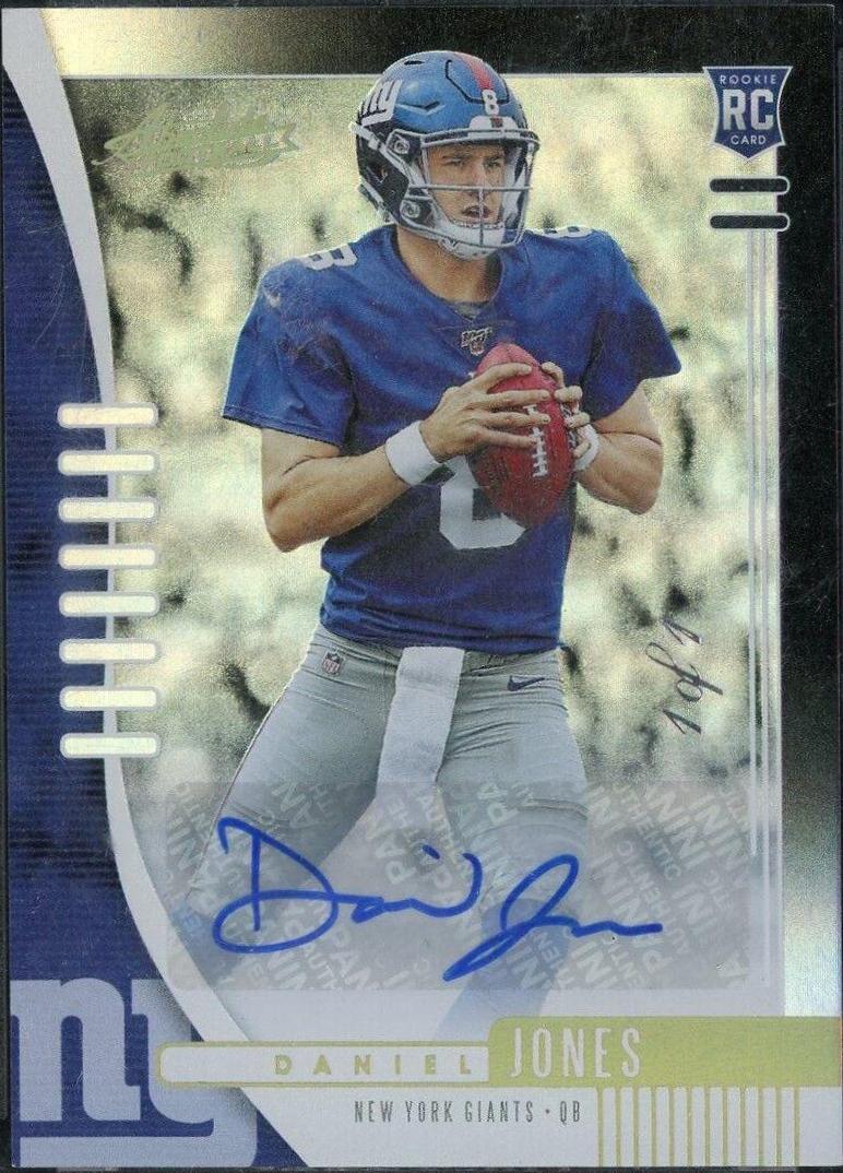 Daniel Jones [Spectrum Autograph] #107 Football Cards 2019 Panini Absolute