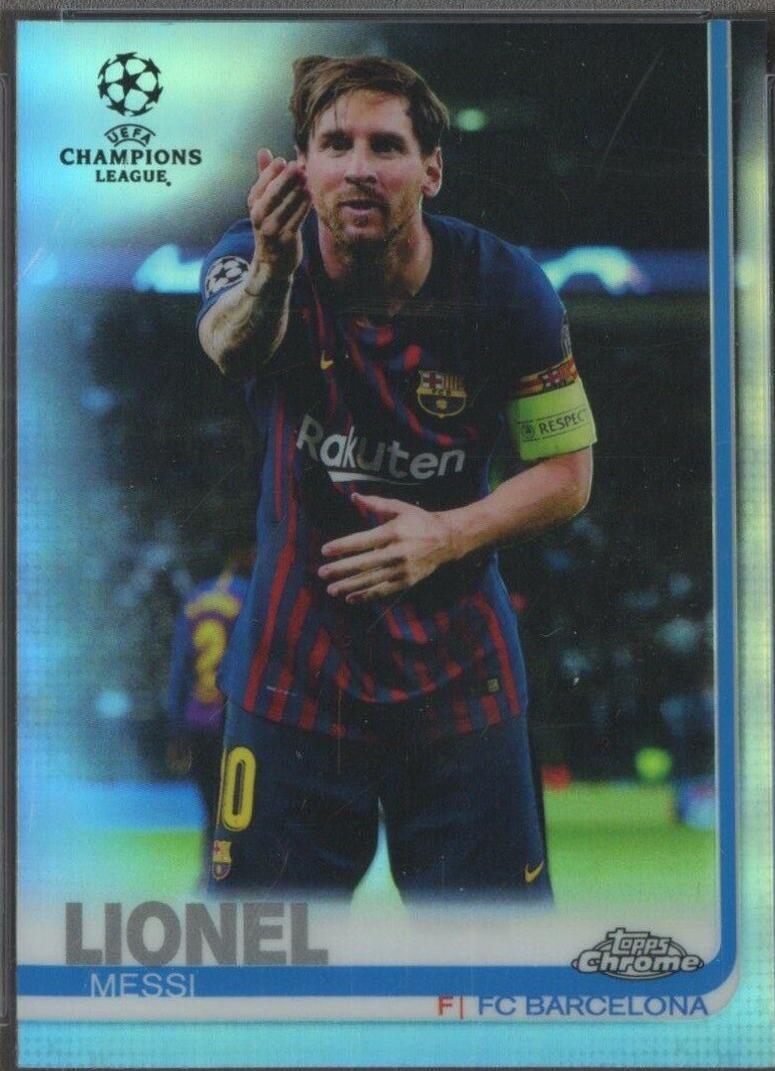 Lionel Messi [Hand Out] #1 Soccer Cards 2018 Topps Chrome UEFA Champions League