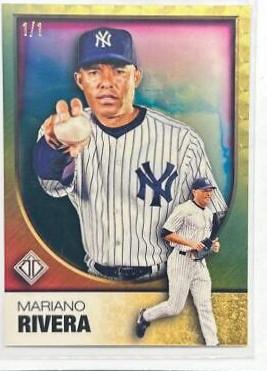 Mariano Rivera [Superfractor] #21 Baseball Cards 2023 Topps Transcendent