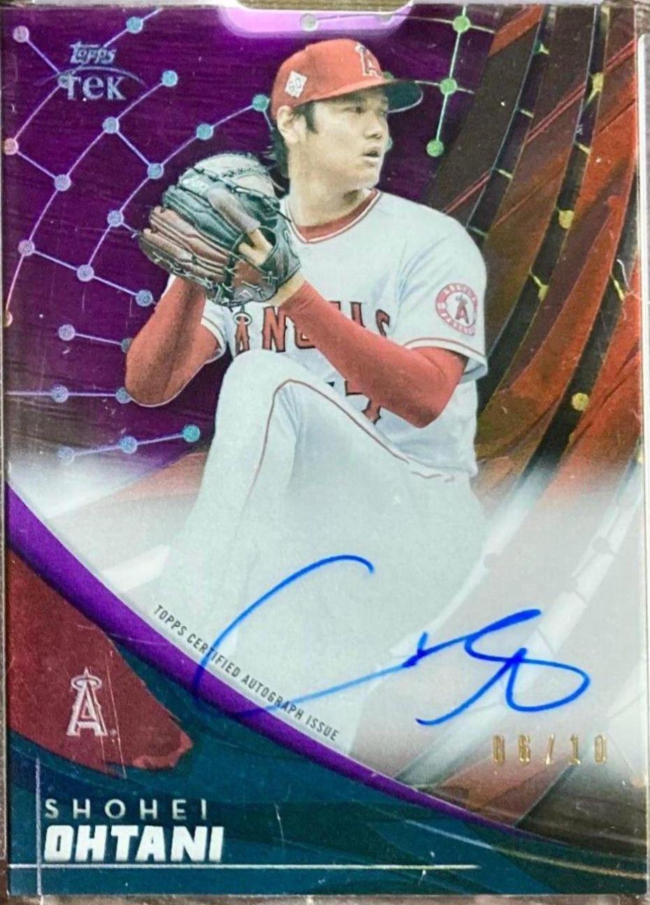 2022 TOPPS cheapest CLEARLY AUTHENTIC NUMBERED AUTO