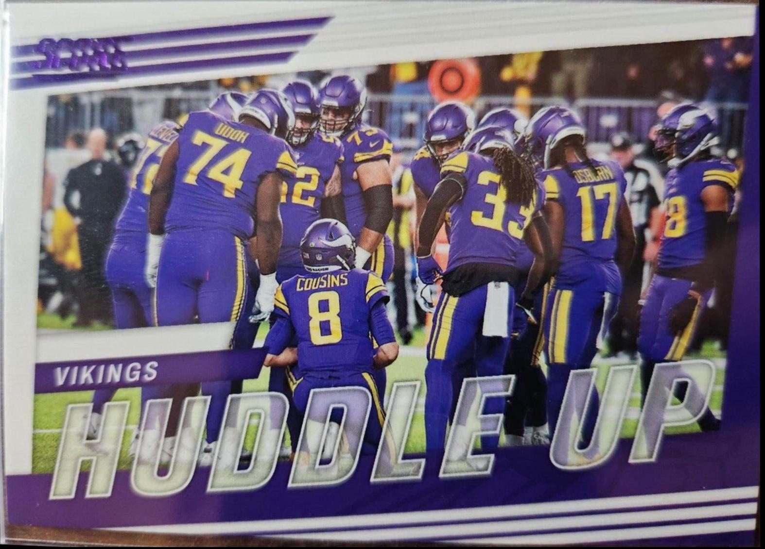 Minnesota Vikings [Purple] #HU-MIN Prices | 2022 Panini Score Huddle Up ...