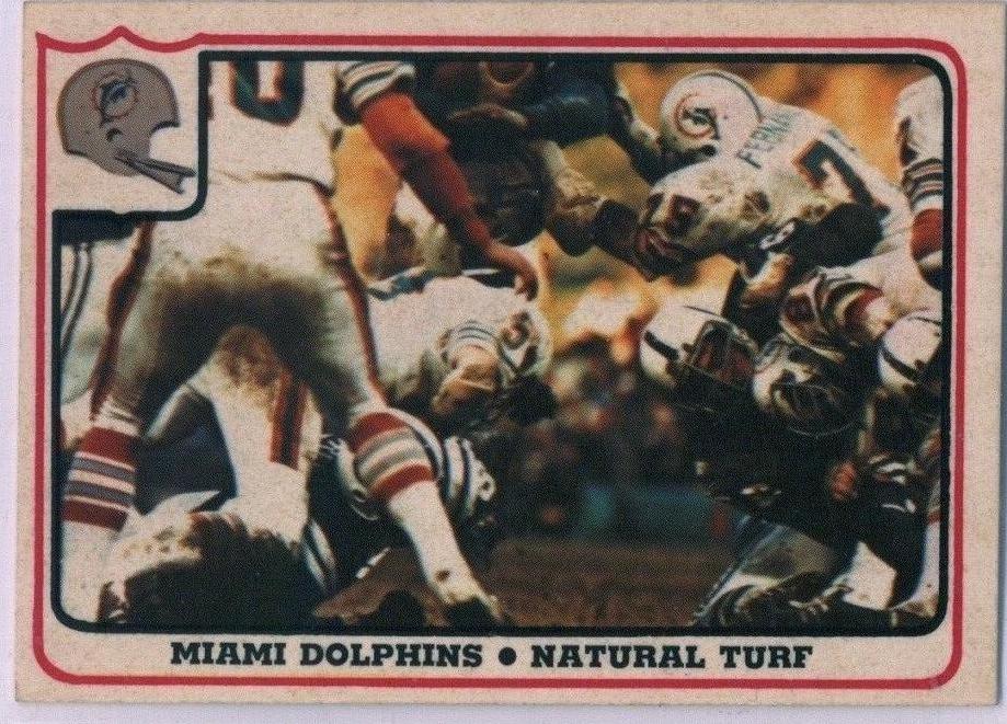 Miami Dolphins [Natural Turf] #16 Football Cards 1976 Fleer Team Action