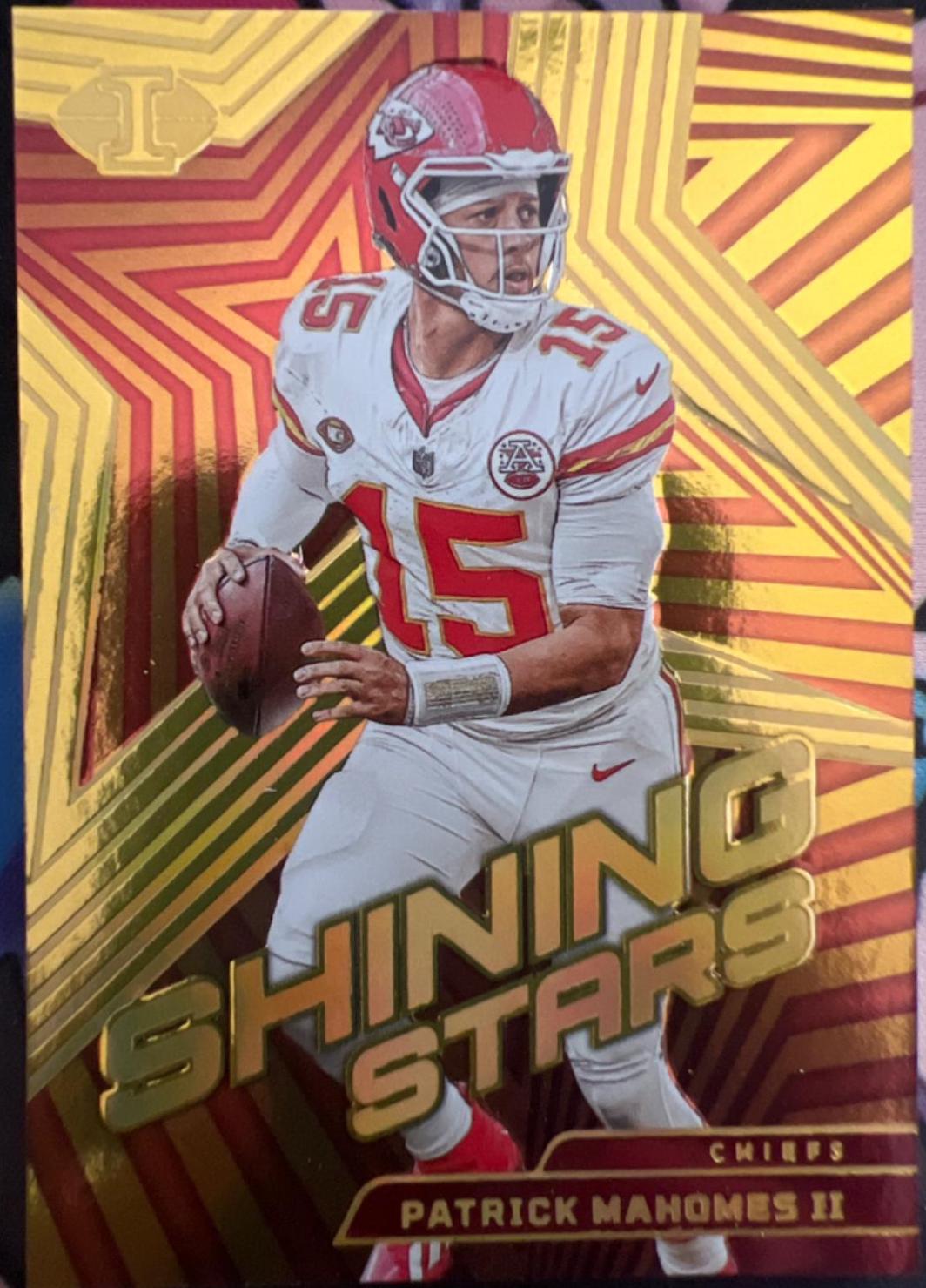 Patrick Mahomes II [Gold] #15 Precios | 2023 Panini Illusions Shining ...