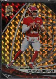 Patrick Mahomes II [Neon Orange Die-Cut] #2 Football Cards 2019 Panini Spectra