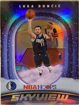 Luka Doncic [Winter Holo] #22 Basketball Cards 2023 Panini Hoops Skyview