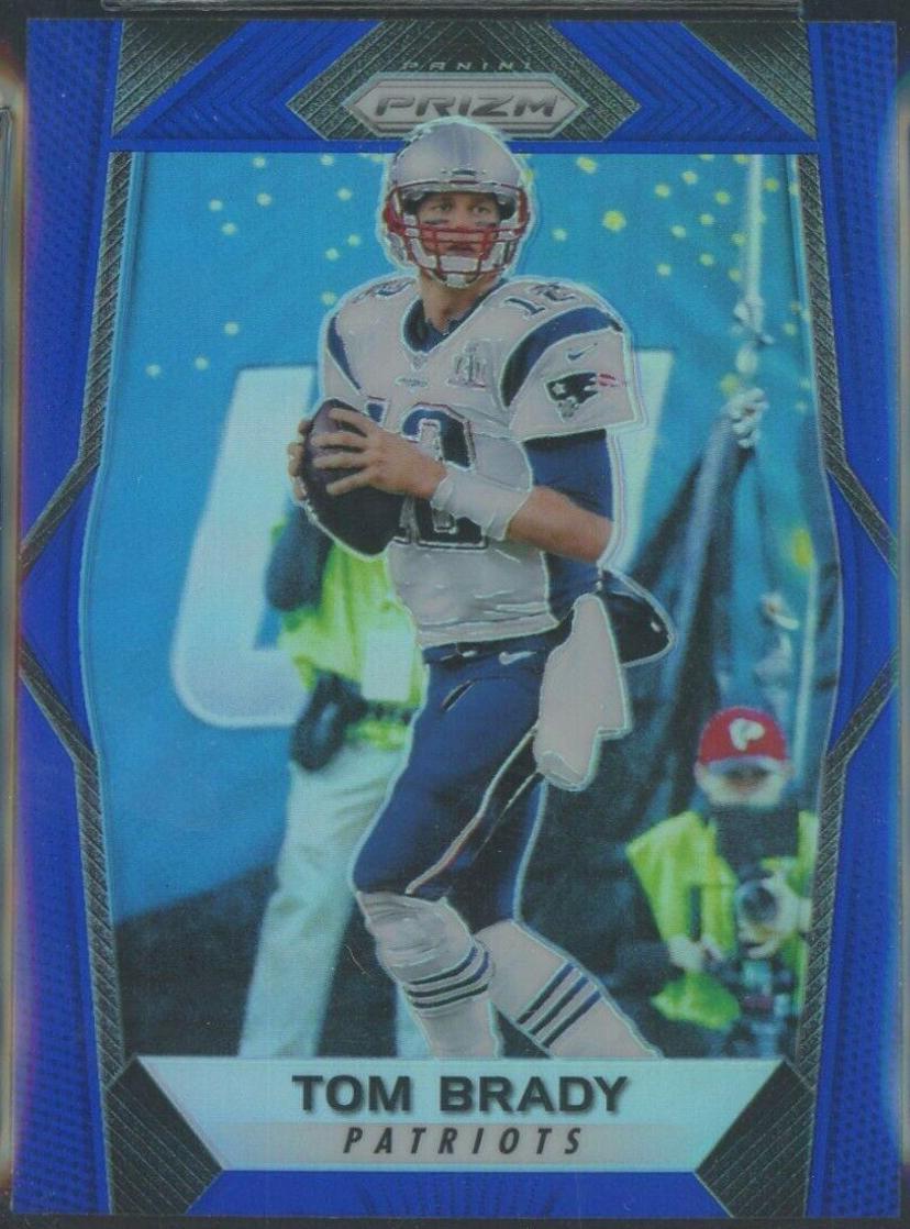 Tom Brady [Blue Prizm] #33 Football Cards 2017 Panini Prizm