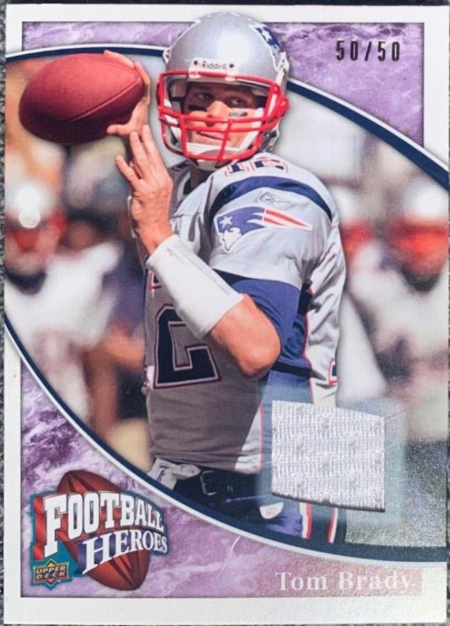 Tom Brady [Jersey Purple] #70 Football Cards 2009 Upper Deck Heroes