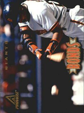 Barry Bonds #117 Baseball Cards 1997 New Pinnacle